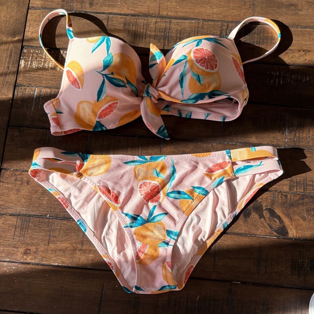 Shade and Shore Grapefruit Print Bikini Set